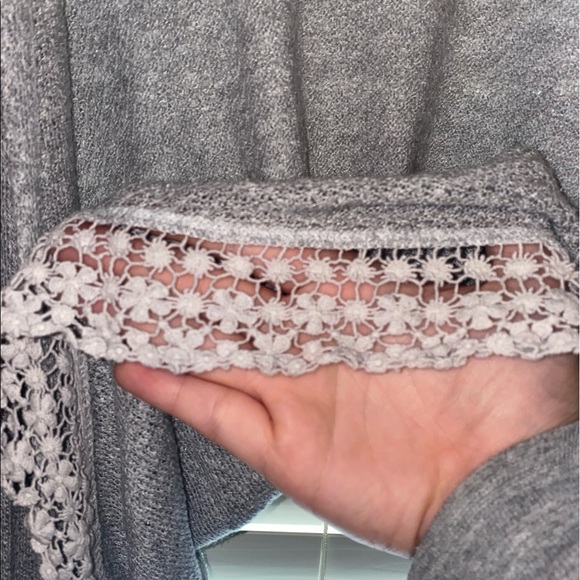 Hollister Cardigan - Picture 5 of 6